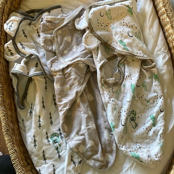 Baby dew swaddles 3 - Picture 1 of 4